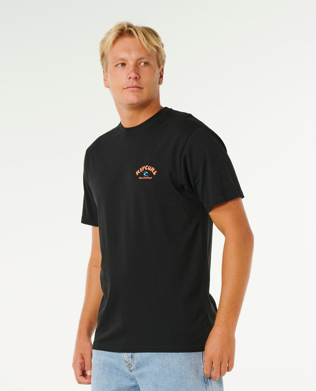 SHRED TIL TEE