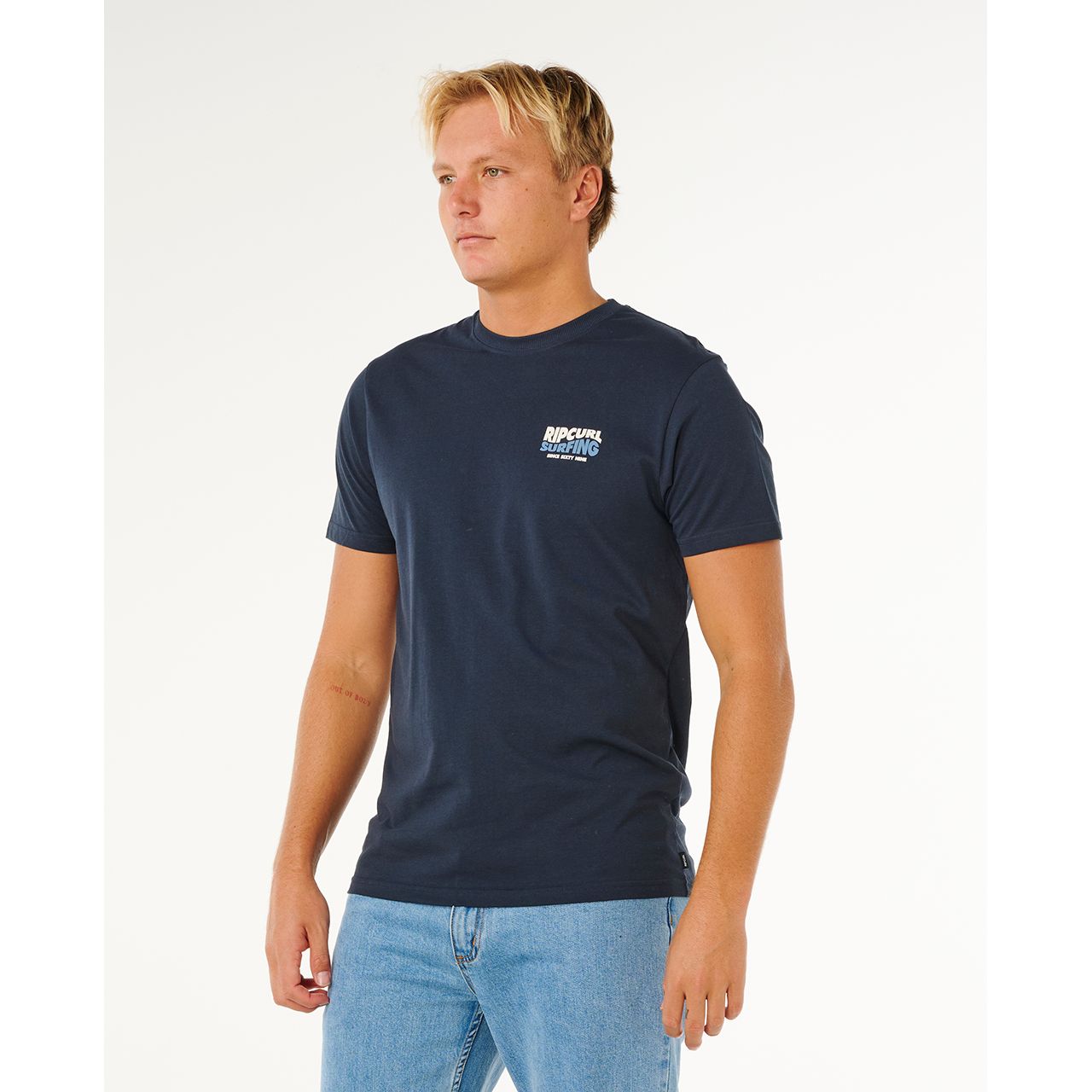 STREAMLINE LINEUP TEE