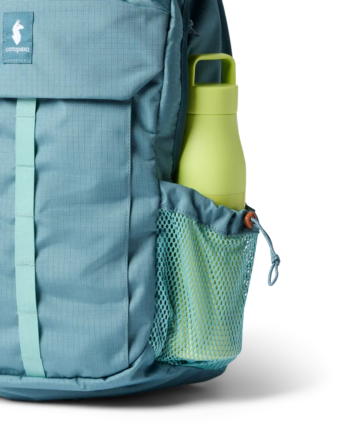 Clase 28L Daypack