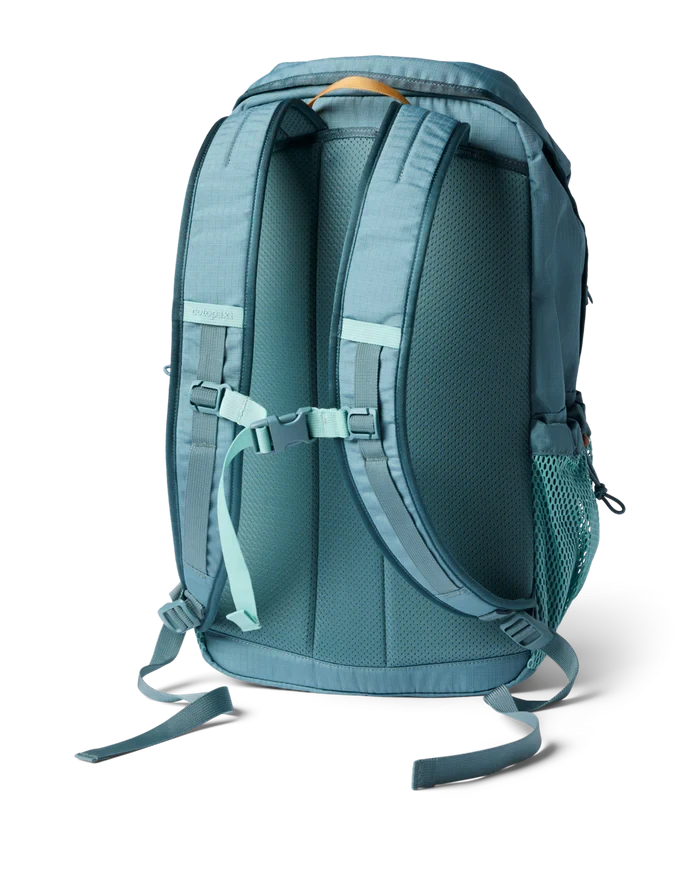 Clase 28L Daypack