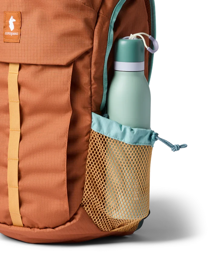 Clase 28L Daypack