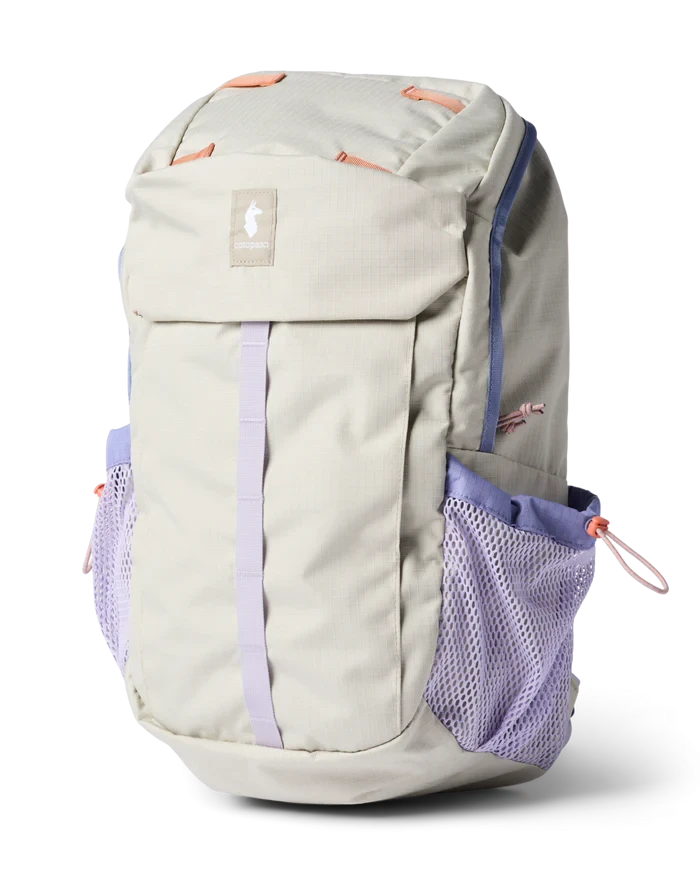 Clase 28L Daypack